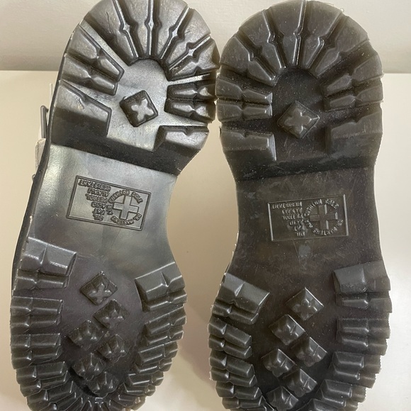 Dr. Martens Devon Flower Buckle Leather Platform - Picture 8 of 8